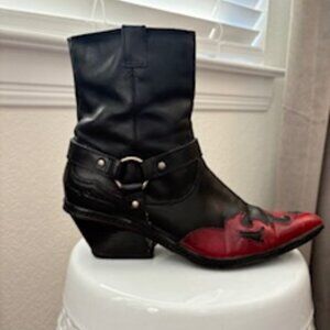 HARLEY-DAVIDSON WOMEN'S HARNESS BLACK/RED WESTERN RIDING BOOT, SIZE 8.5